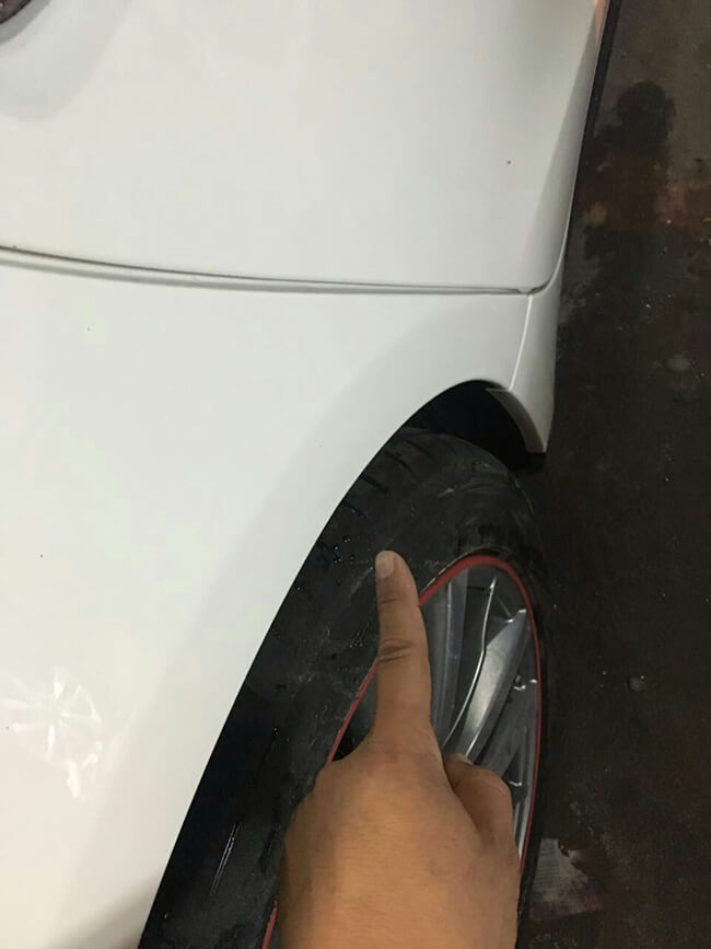 汽車的風擋玻璃怎么保養？